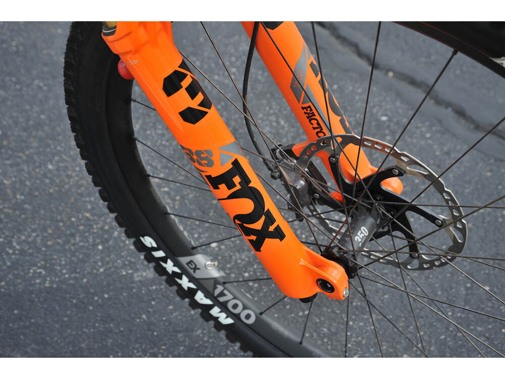 Nukeproof Giga 290 Factory Carbon Craken Blue MD