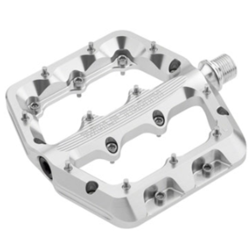 Wolf Tooth Wolf Tooth Waveform Pedals - Silver, Small Wolf Tooth Wolf Tooth Waveform Pedals - Silver, Small
