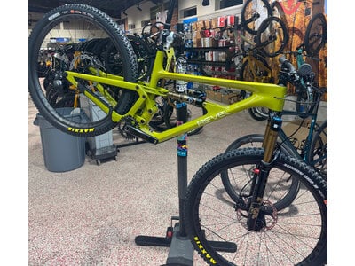 Revel Bikes Rascal v3 130 LG Custom