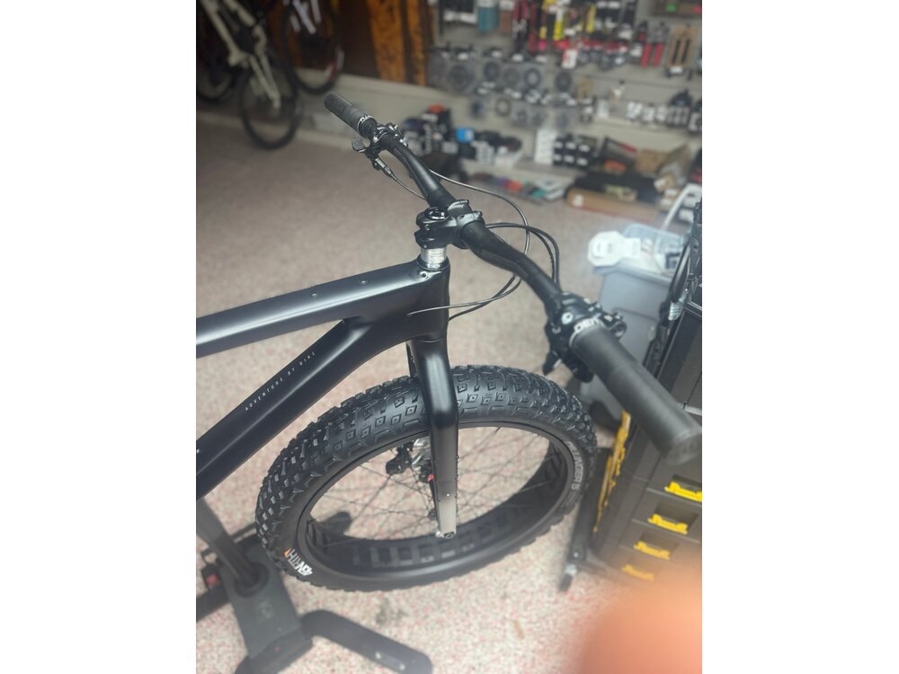 Salsa Custom Beargrease MD