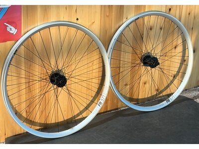 DT Swiss CUSTOM 29/27.5 SILVER DT SWISS FR 571 / E13 SIDEKICK XD