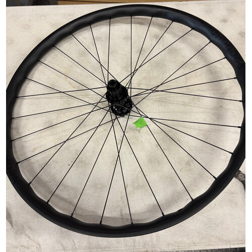 Pronghorn Custom REAR 29 Nextie PH Carbon / OneUp 110 148 MS