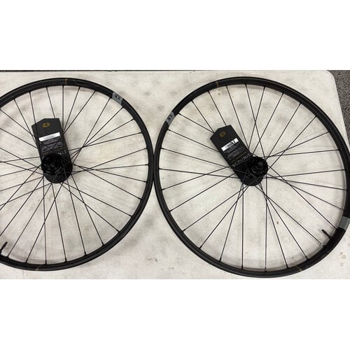 Crankbrothers Synthesis E Alloy MULLET 29 - 27.5 Boost HG