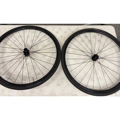 Shimano RS Gravel Wheelset 12x100 12x142 CL HG