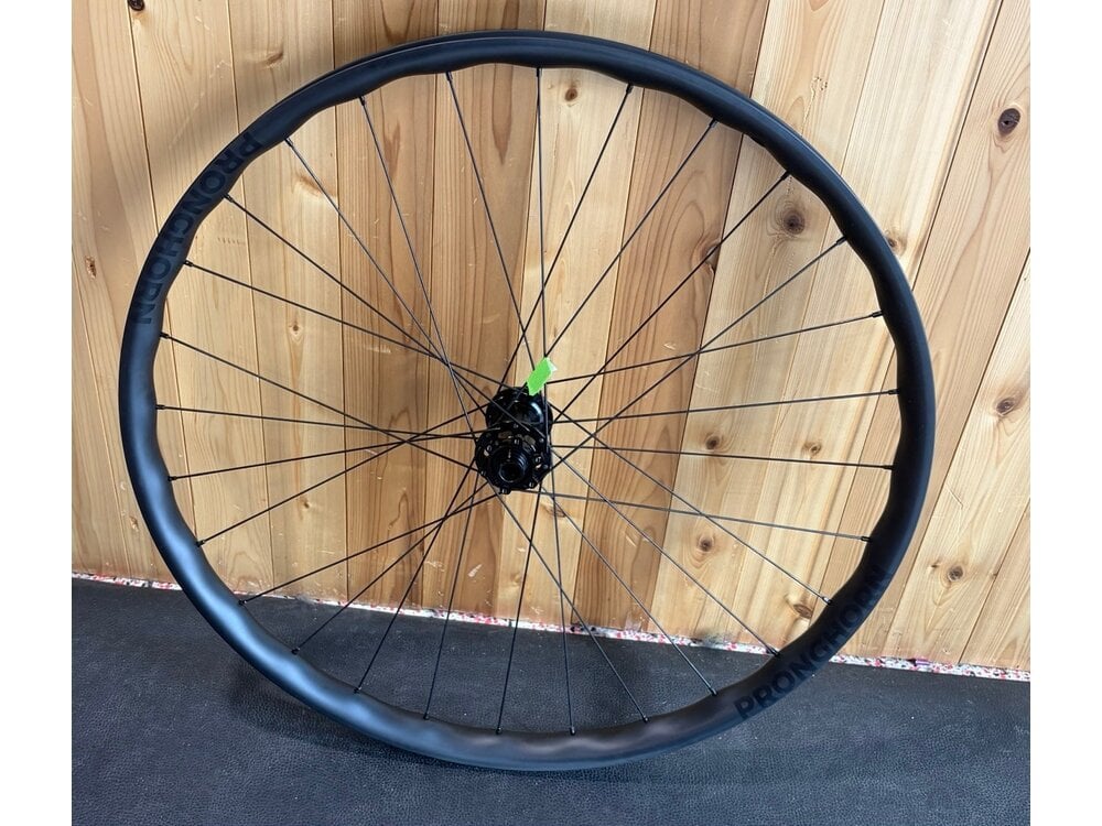 Pronghorn Custom FRONT Carbon 29 Pronghorn Nextie Wave 30 / OneUp 110x15