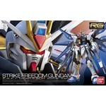 Bandai BAN2211988 Bandai RG #14 Strike Freedom Gundam "Gundam SEED Destiny"