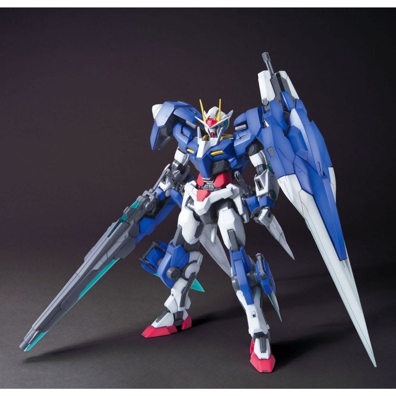 Bandai Bandai 2125945 MG 00 Gundam Seven Sword/G 'Gundam 00'