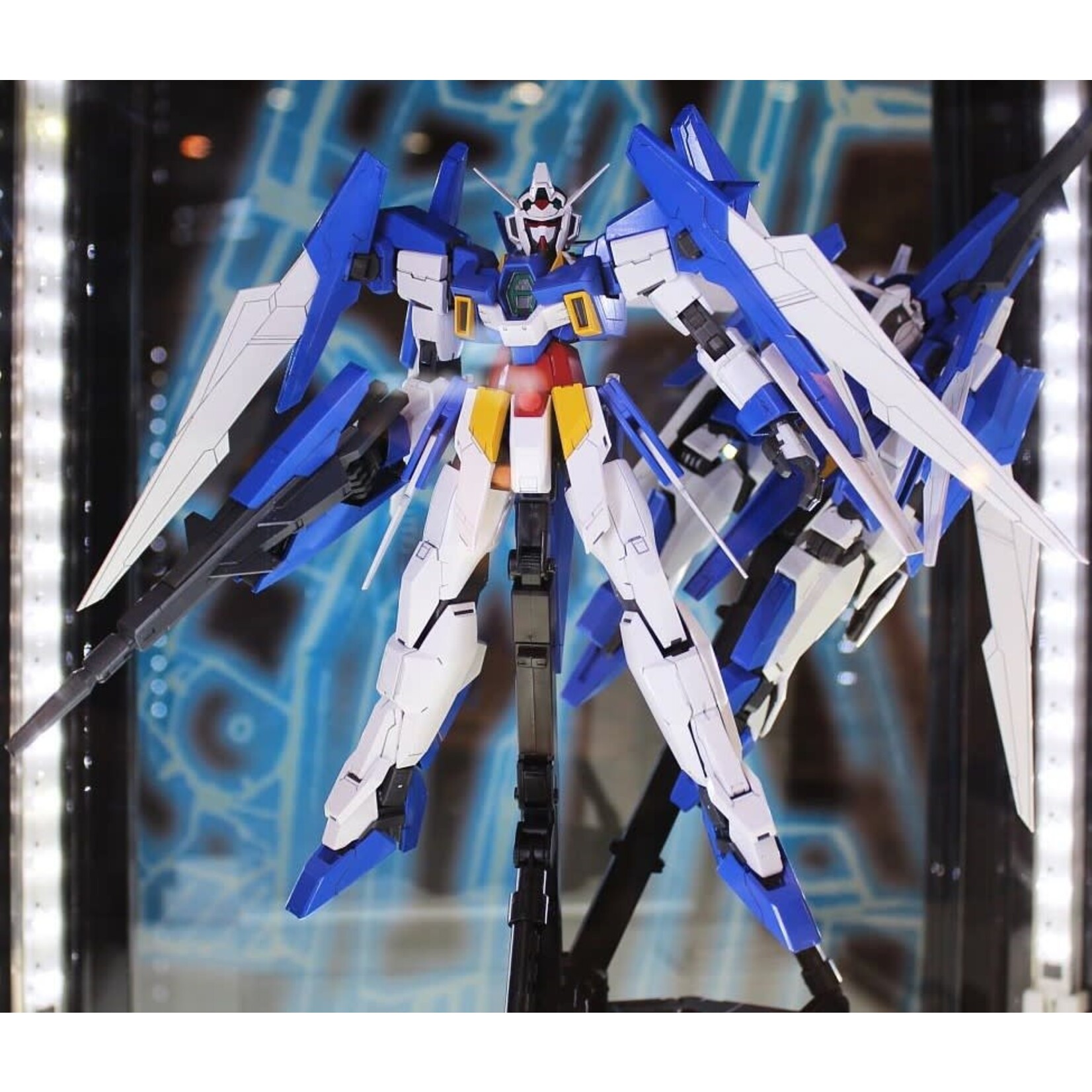 Bandai BAN2156349 Bandai MG Gundam AGE-2 Normal 'Gundam AGE'