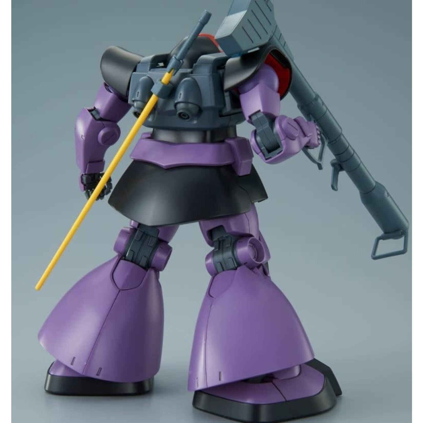 Bandai BAN2515194 Bandai MG Gundam DOM 'Mobile Suit Gundam'