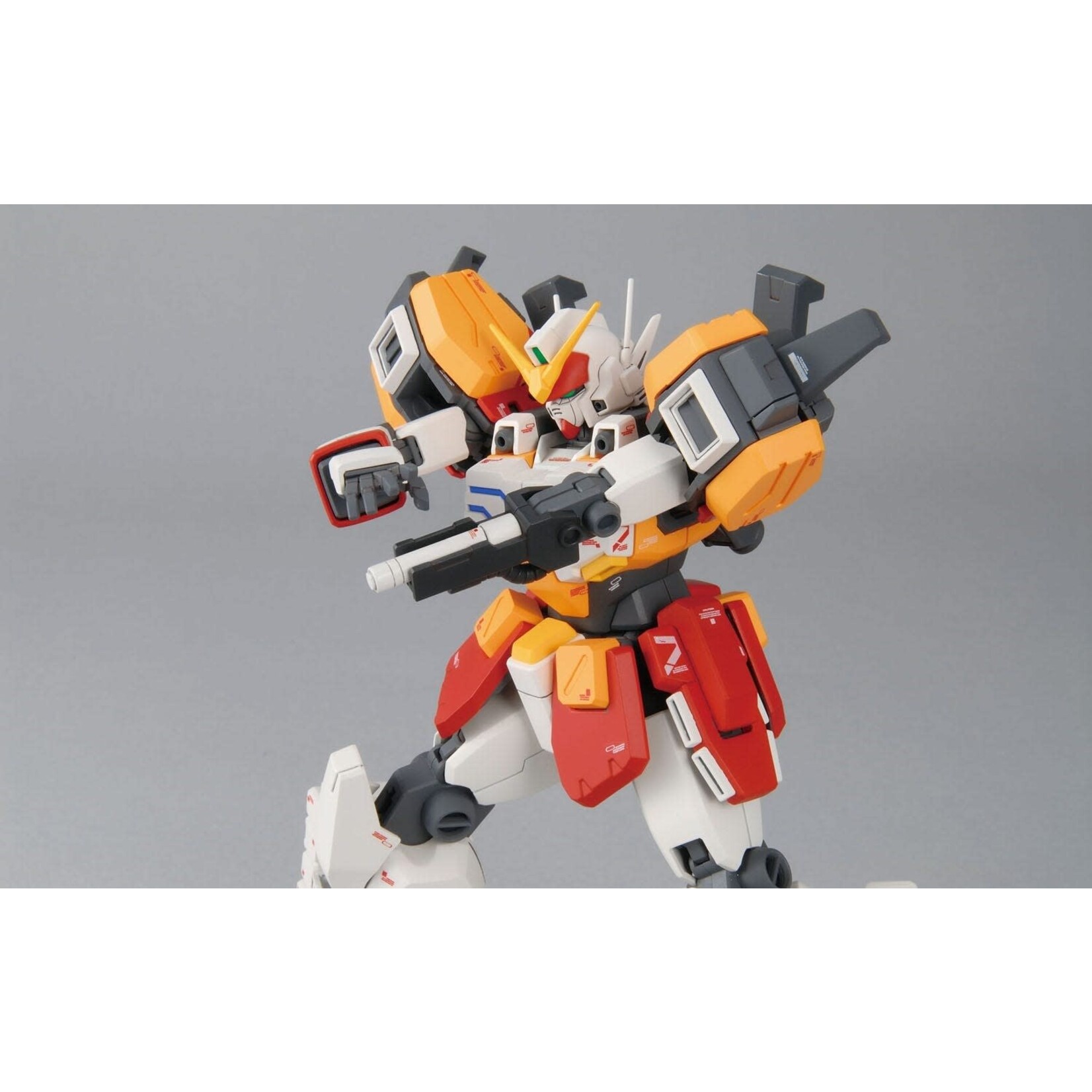 Bandai BAN2137799 Bandai MG Gundam Heavyarms (EW), "Gundam Wing: Endless Waltz"