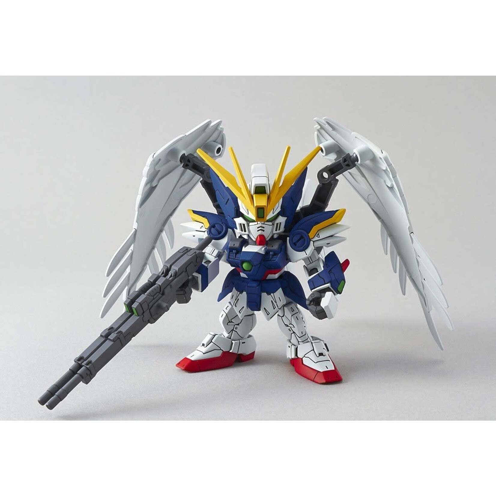 Bandai BAN2688289 Bandai SD 004 Wing Gundam Zero (EW), "Gundam Wing: Endless Waltz"