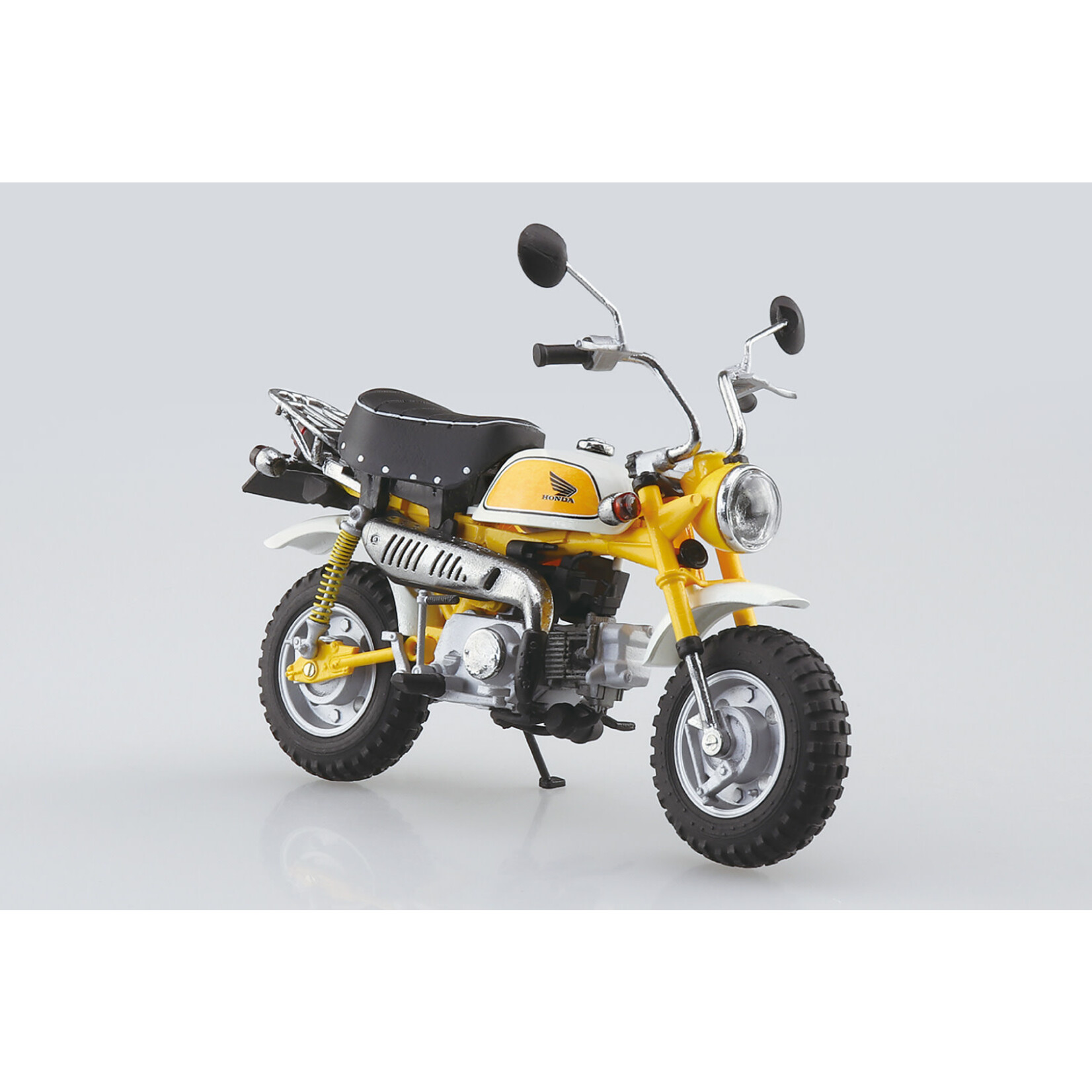 Aoshima AOS-11127 Aoshima 1/12 Diecast Motorcycle Honda Monkey Plasma Yellow