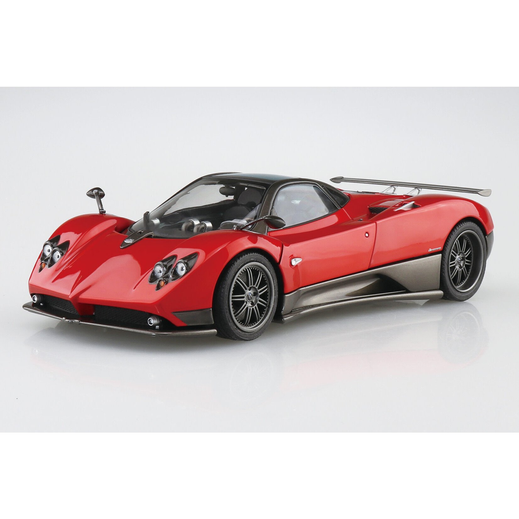 Aoshima AOS-05603 Aoshima 1/24 '05 Pagani Zonda F