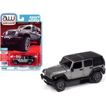 Auto World AW64252B-3 Auto World2018 Jeep Wrangler Unlimited Sahara (4-door) Billet Silver Metallic with Black Top