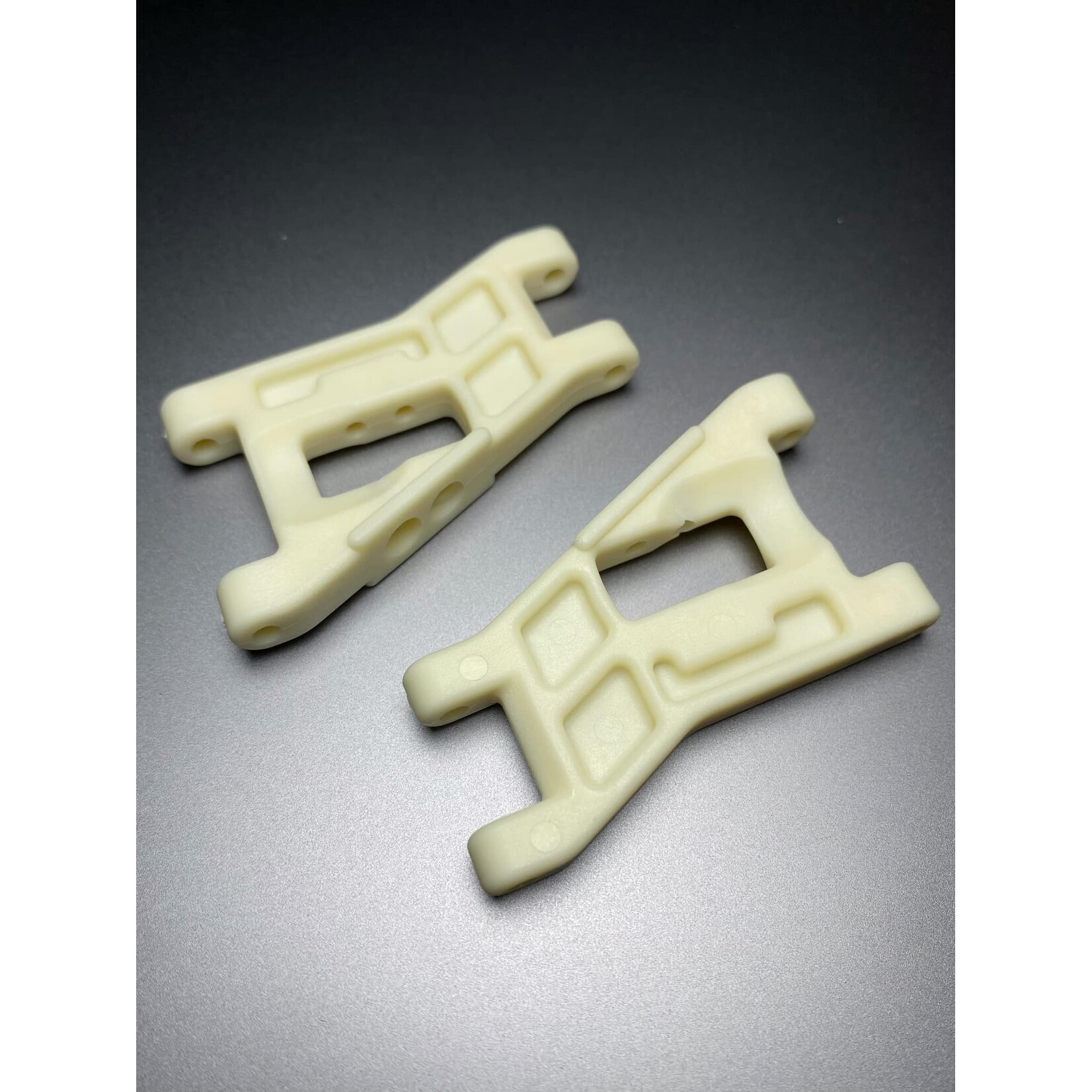 Fan RC FR-0003 FanRC Front Arms, White Fits RC10 CE/Team