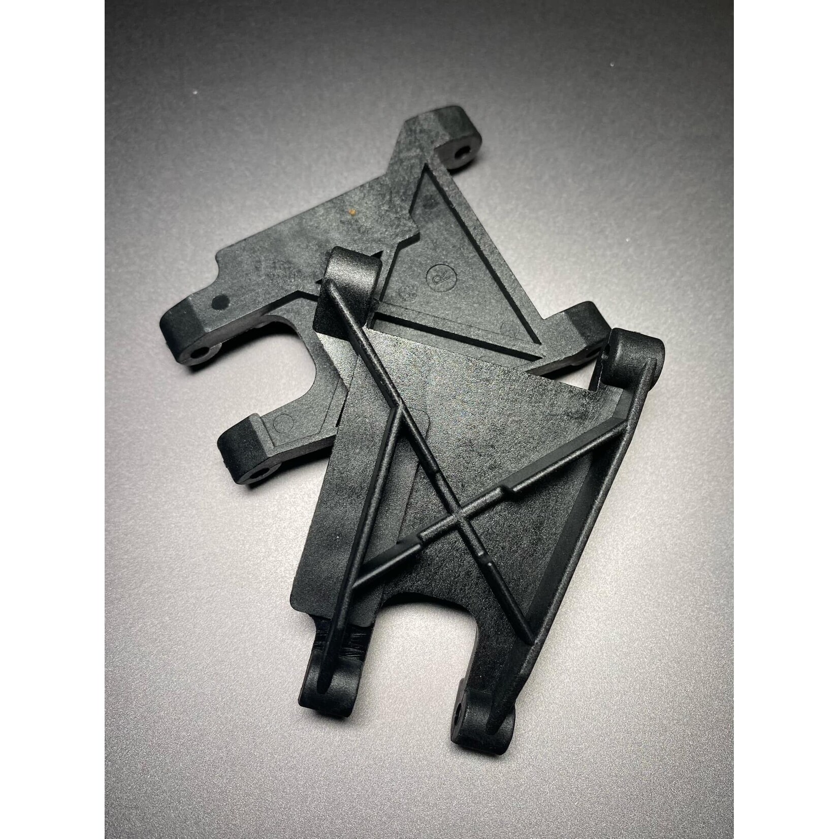 Fan RC FR-0004B FanRC Rear Arms, Fits RC10 Worlds