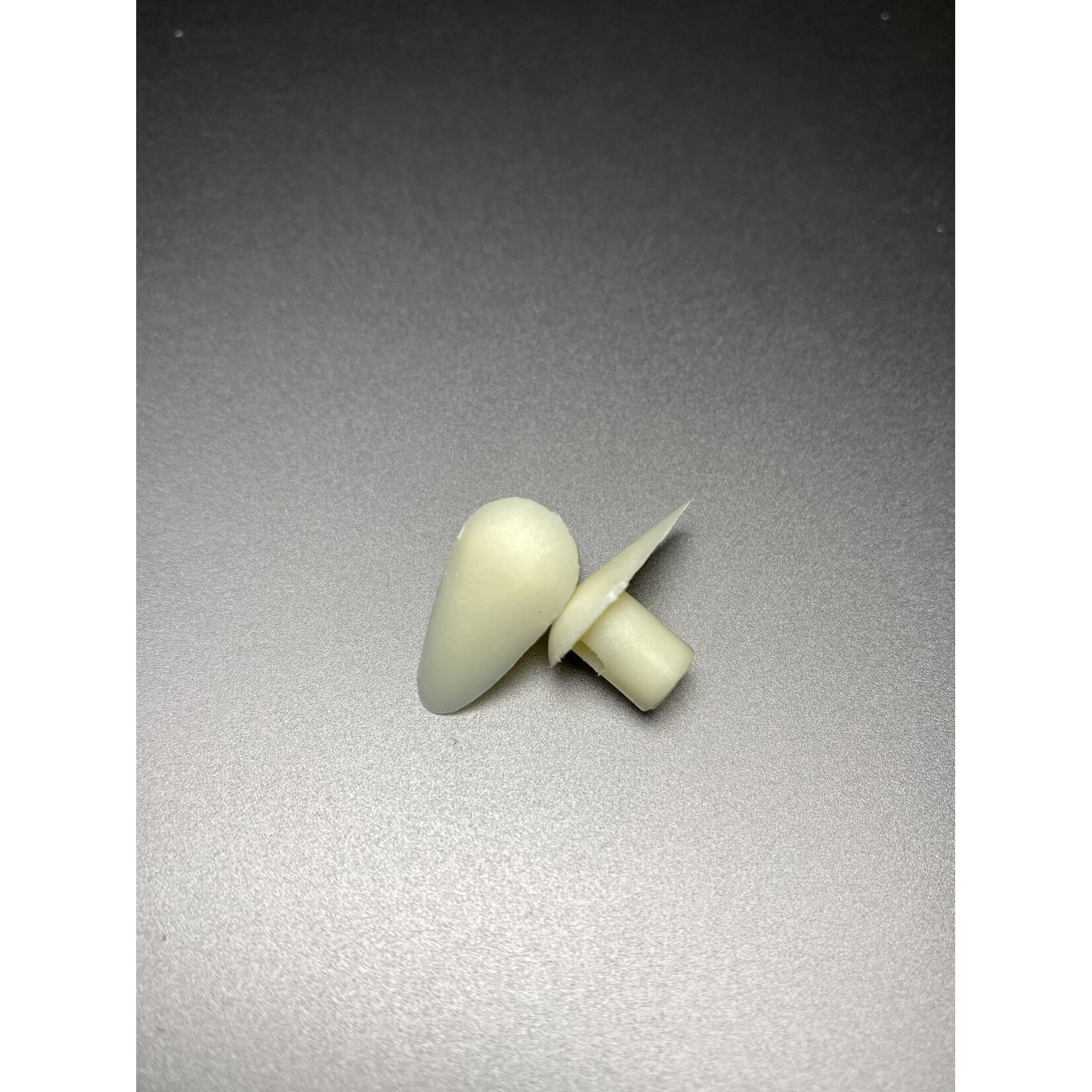 Fan RC FR-0034 FanRC Wing Holder (Water Drop),White Fits RC10