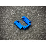 Moto Obscura MOB16219BLU RC10 B2 Aluminum Rear Arm Mount - 3° Toe, 3° Anti-Squat Blue
