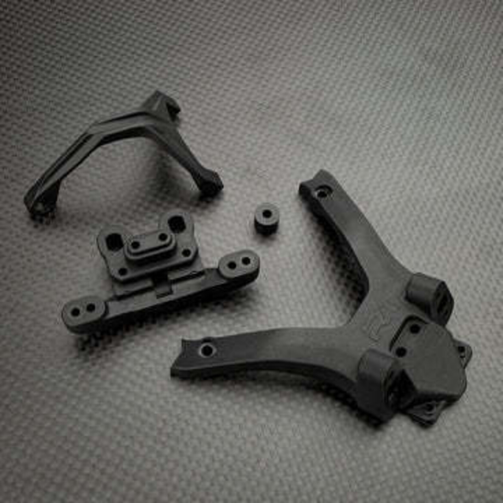 R1 R1-920022 R1WURKS R1B Front Chassis Brace and Bulkhead