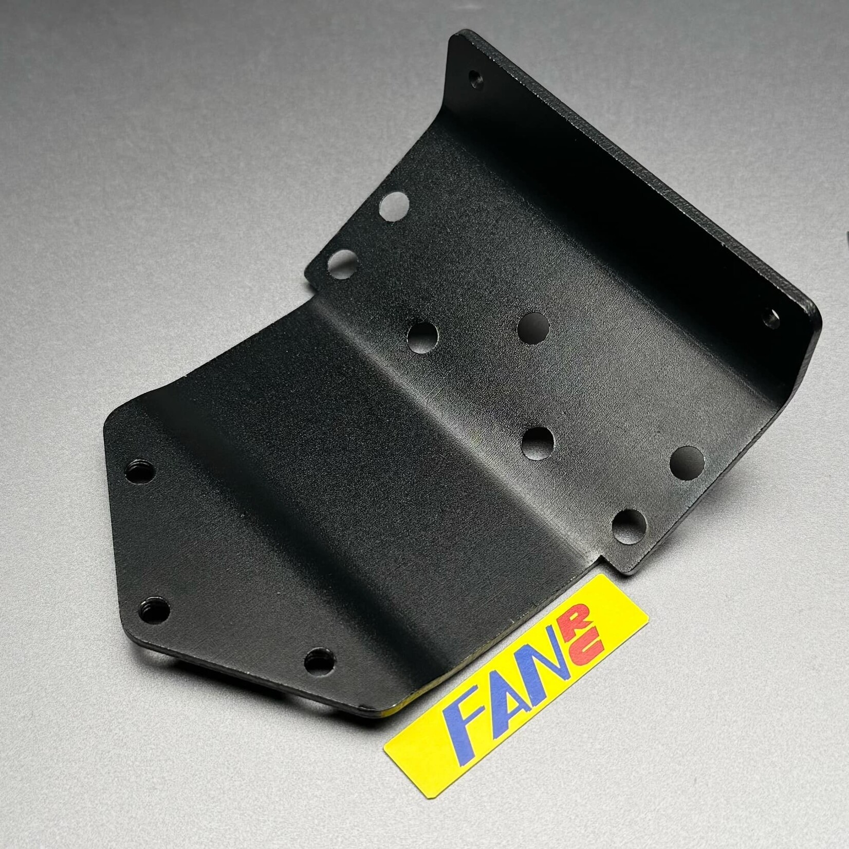Fan RC FR-0068 FanRC Front Nose Plate Black Fits RC10