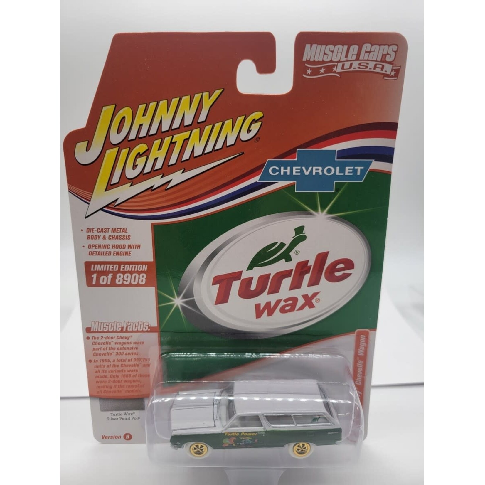 Johnny Lightning JLMC027B Johnny Lightning 1965 Chevy Chevelle Wagon Turtle Wax CHASE
