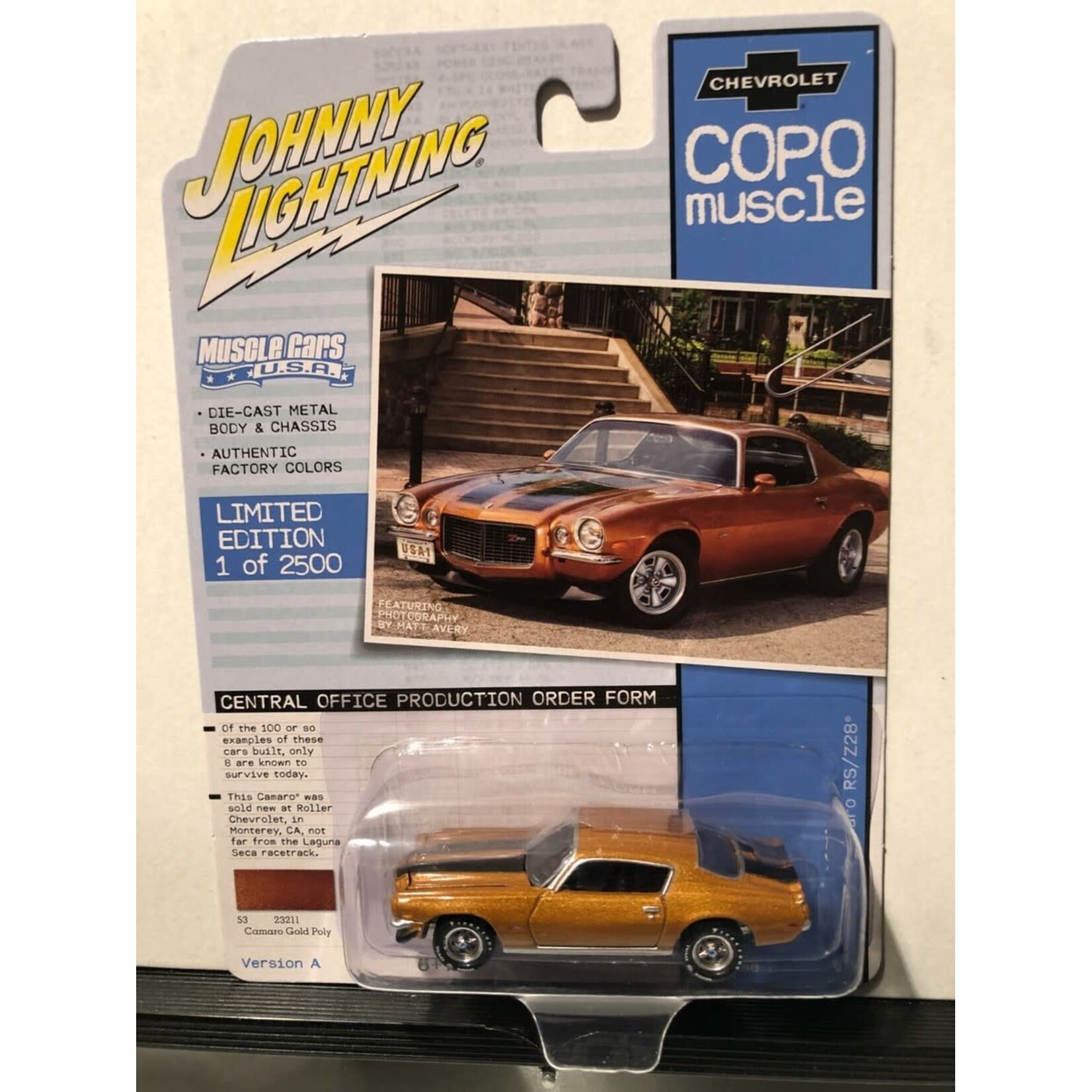 Johnny Lightning JLCM023-A6 Johnny Lightning 1968 COPO Chevy Camaro RS/SS Muscle Cars U.S.A.