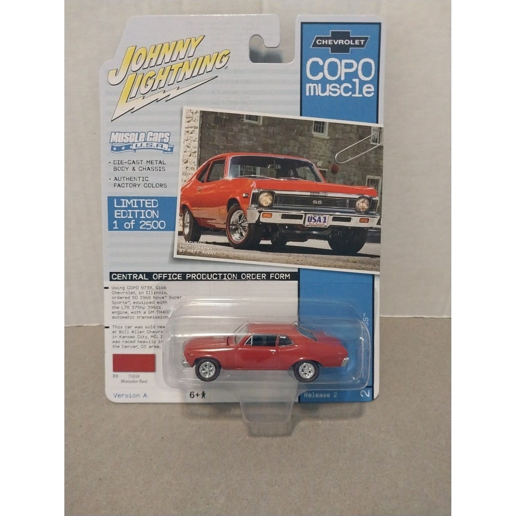 Johnny Lightning JLCM023-A2 Johnny Lightning 1968 COPO Chevy Nova SS  Muscle Cars U.S.A.