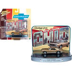 Johnny Lightning JLDR012-2 Johnny Lightning '67 Chevrolet Camaro 1:64 Diecast Diorama Tin Norwood OH