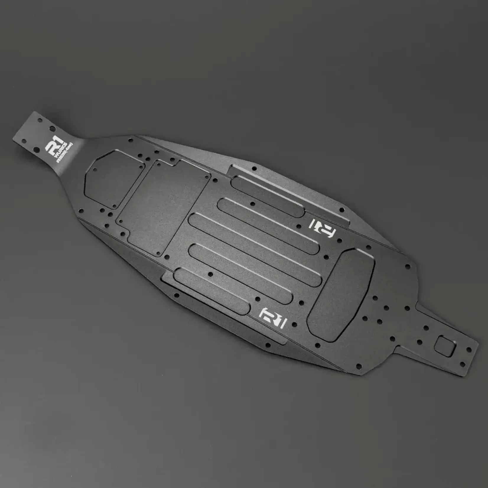 R1 R1-920290  R1WURKS R1B Chassis, -4mm