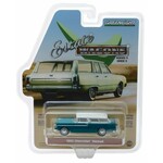 Greenlight GLT29950-A Greenlight 1955 Chevrolet Nomad Regal Turquoise And India Ivory Estate Wagons Series 3