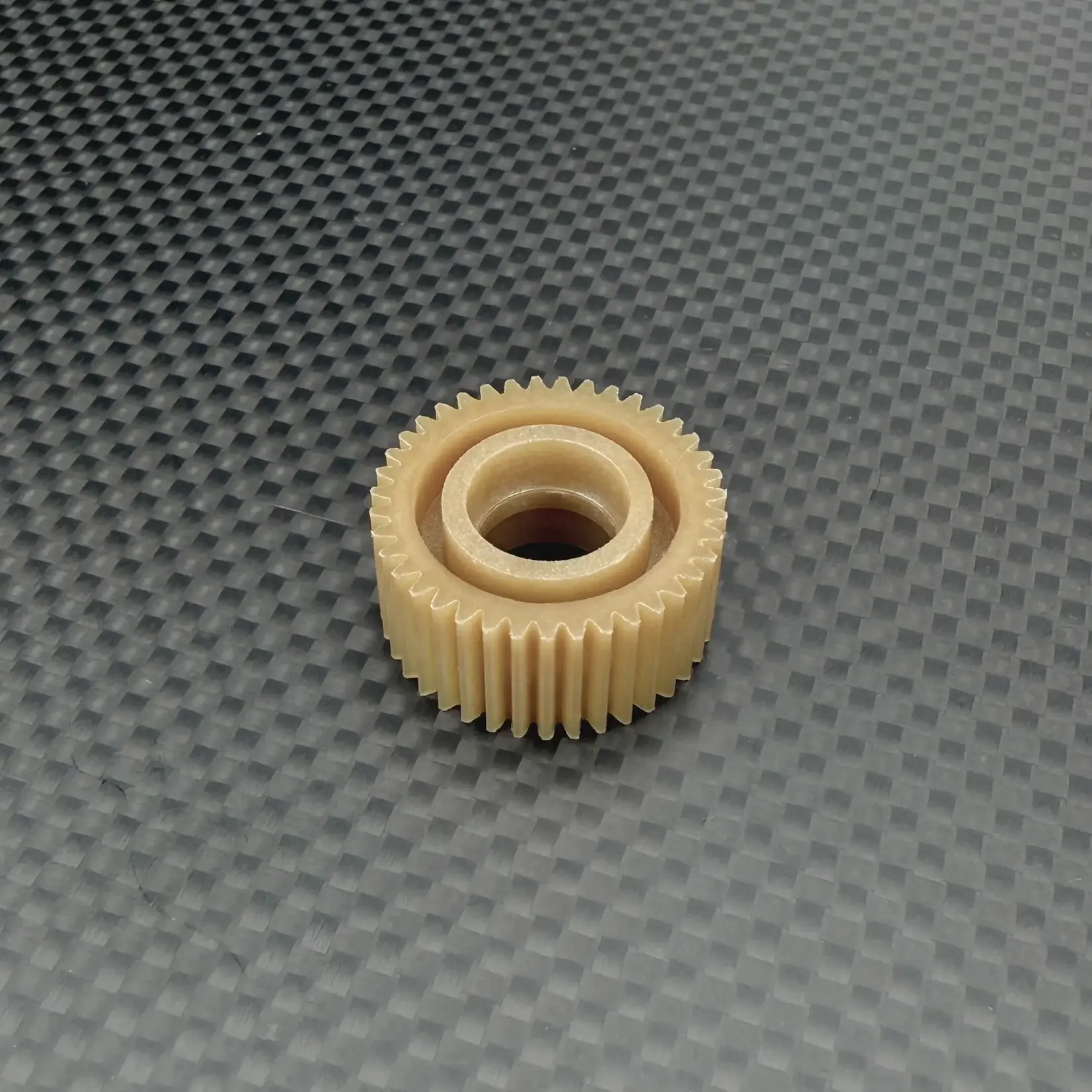 R1 R1-920335 R1WURKS R1B Idler Gear, 39T, Wide