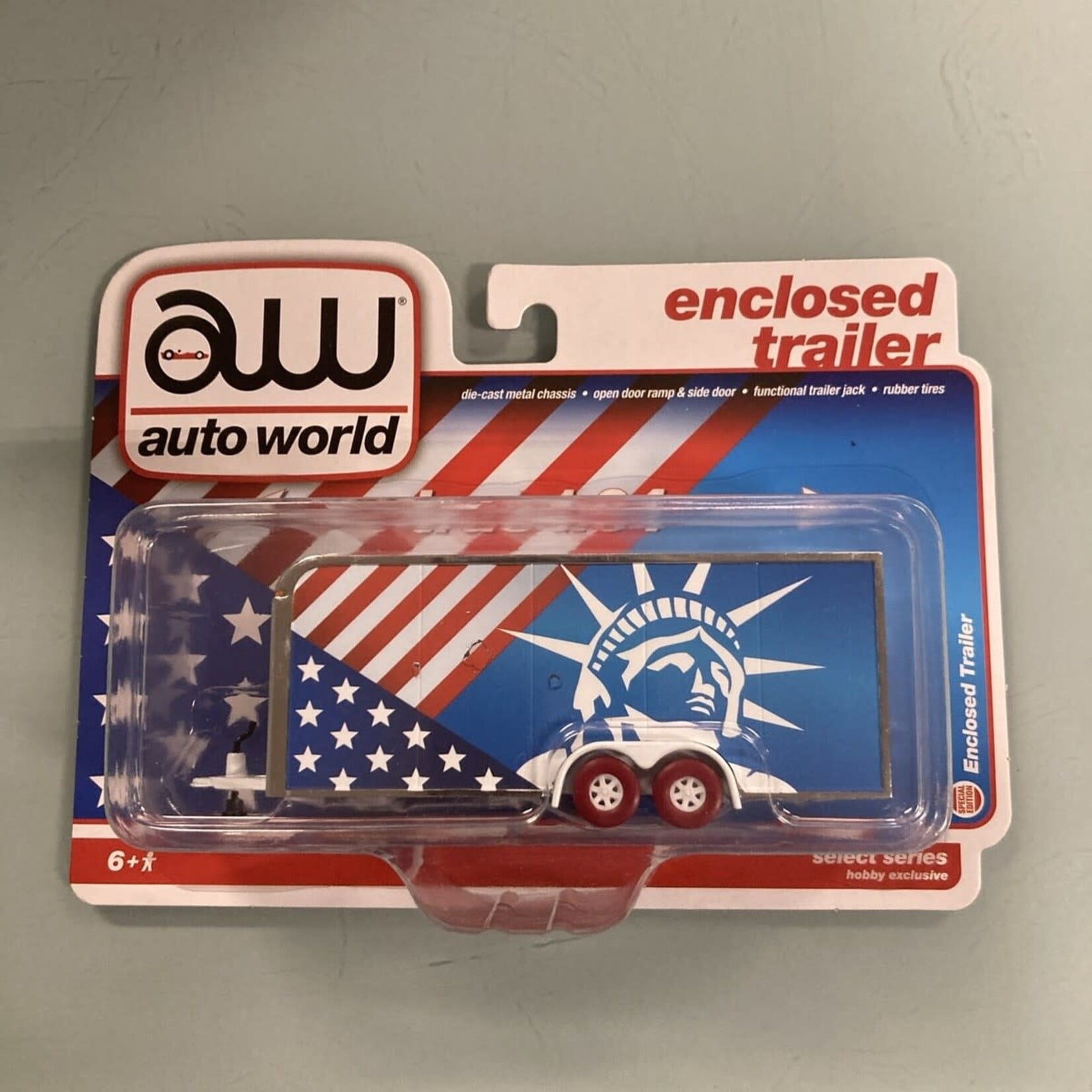 Auto World AWSP092-CHASE Auto World Patriotic Theme Enclosed Trailer Select Series Hobby Exclusive