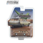 Greenlight GLT36040-E Greenlight 1976 Pontiac Grand LeMans Safari Sandstone And Woodgrain Estate Wagons Series 7