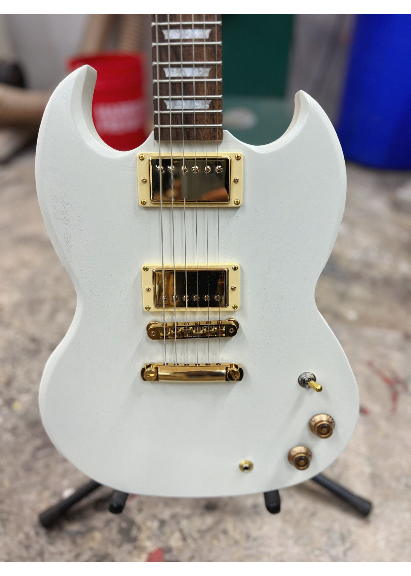 Bloom Guitars Bloom/1919 Guitars Windsor II DLX, Vintage White Satin Nitro w/ OHSC