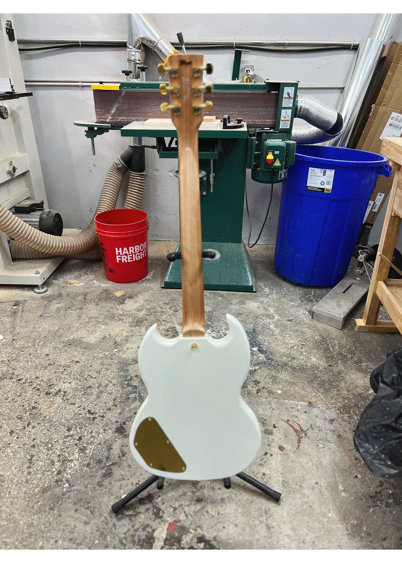Bloom Guitars Bloom/1919 Guitars Windsor II DLX, Vintage White Satin Nitro w/ OHSC