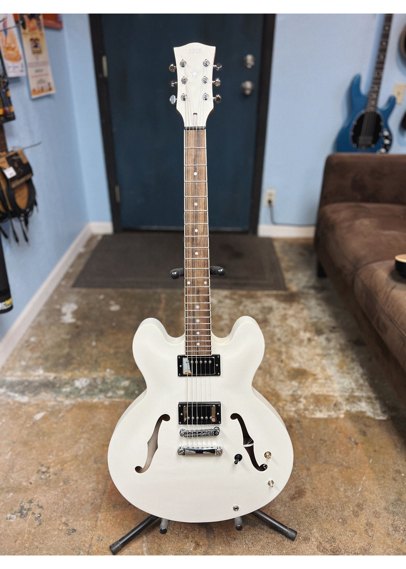 Bloom Guitars Bloom/1919 Guitars Monroe II Semi-Hollow Electric, Matte White w/ HSC