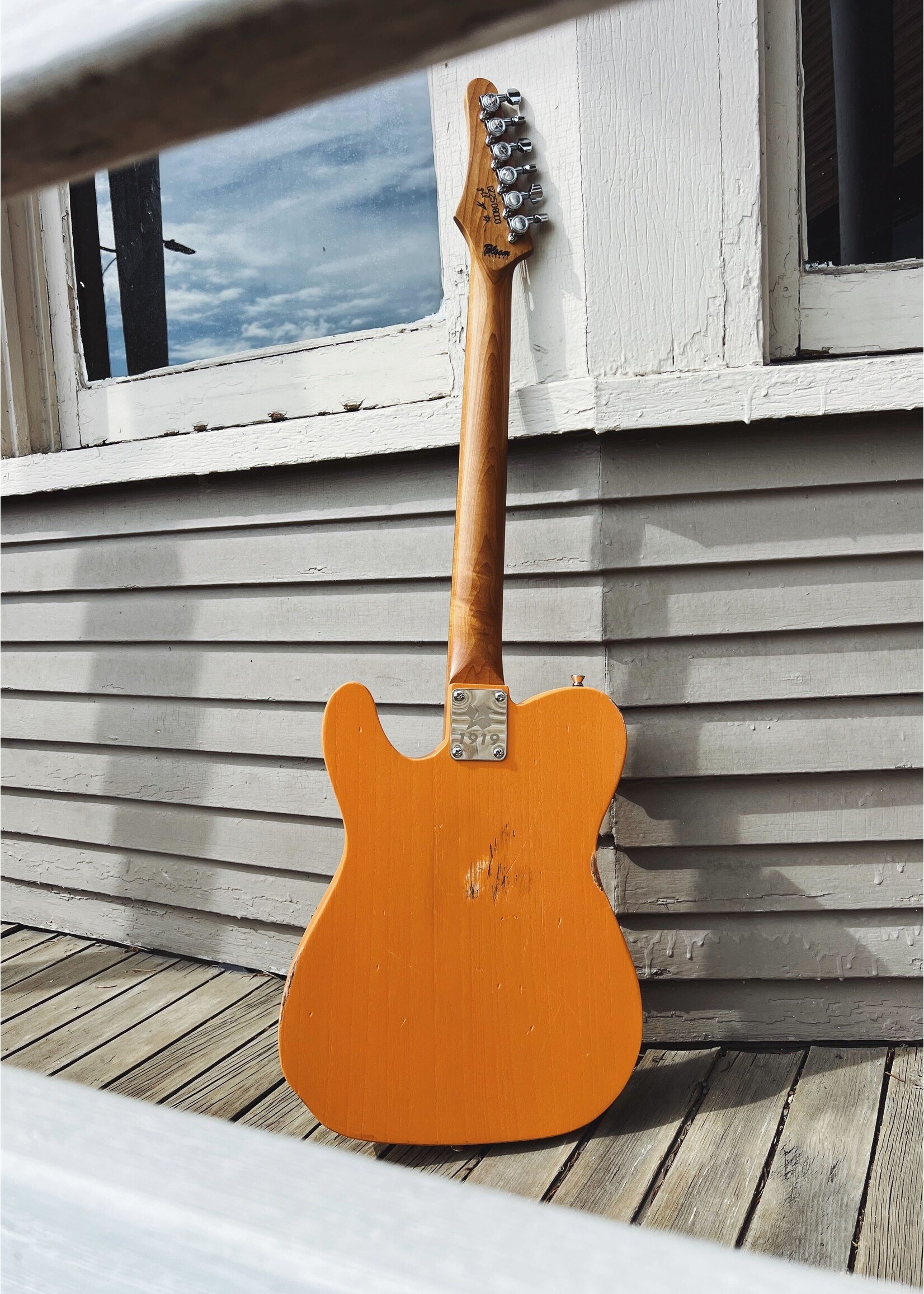 1919 Guitars 1919 Tudor I, Orange Cream Relic, NEW with Mono M80 Bag