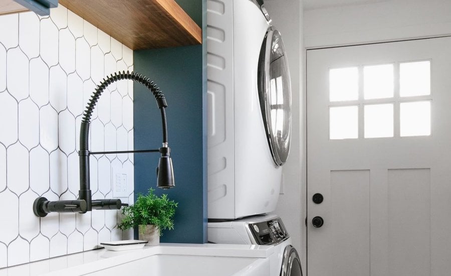 Modern Farmhouse Laundry Room