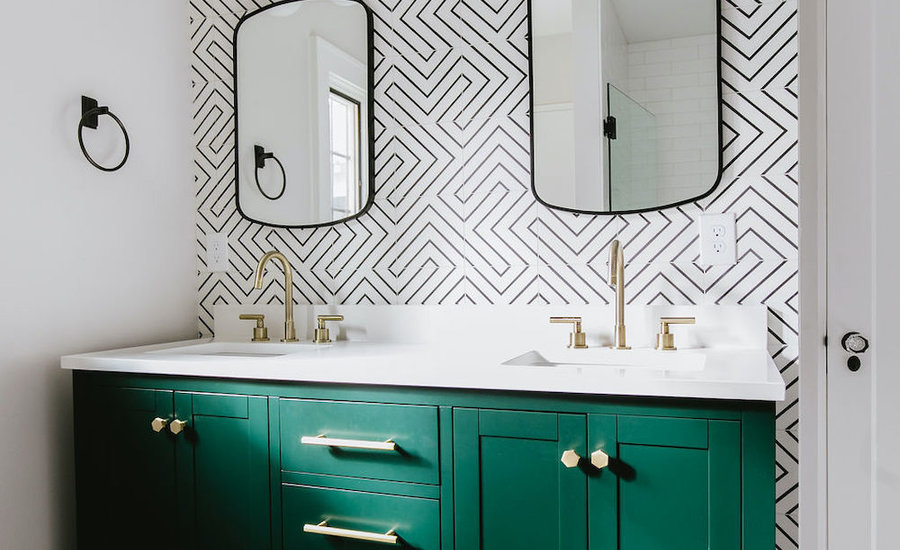 Emerald Maze Bathroom