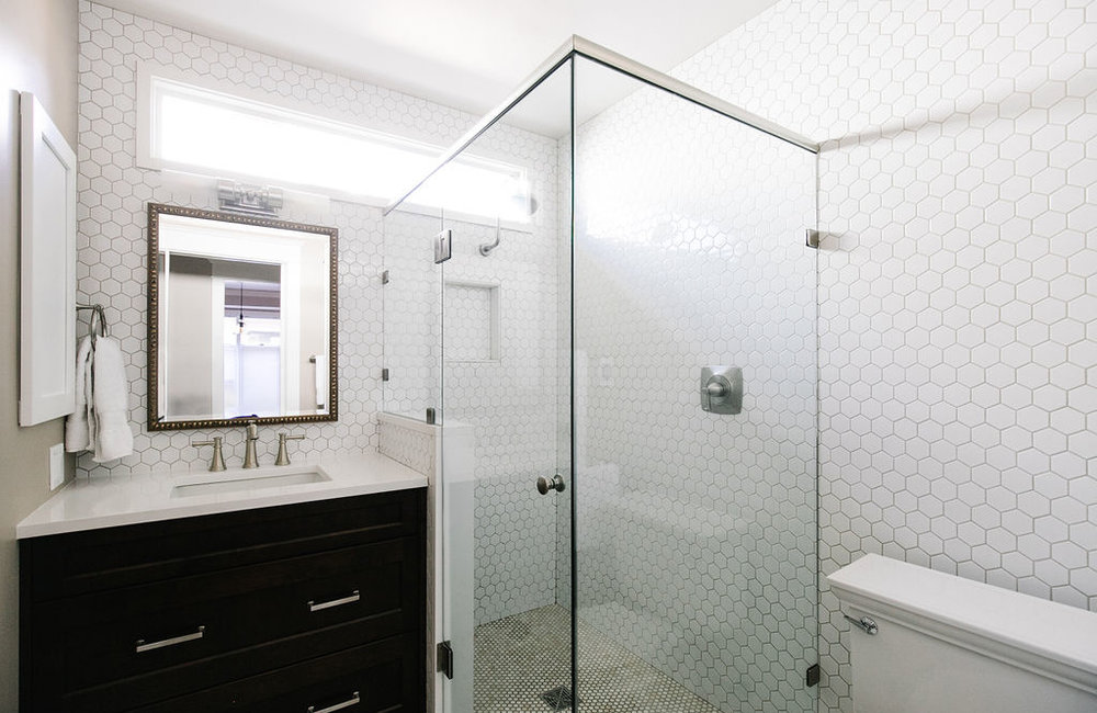 Mixed Metal Marble Hexagon Primary Bathroom