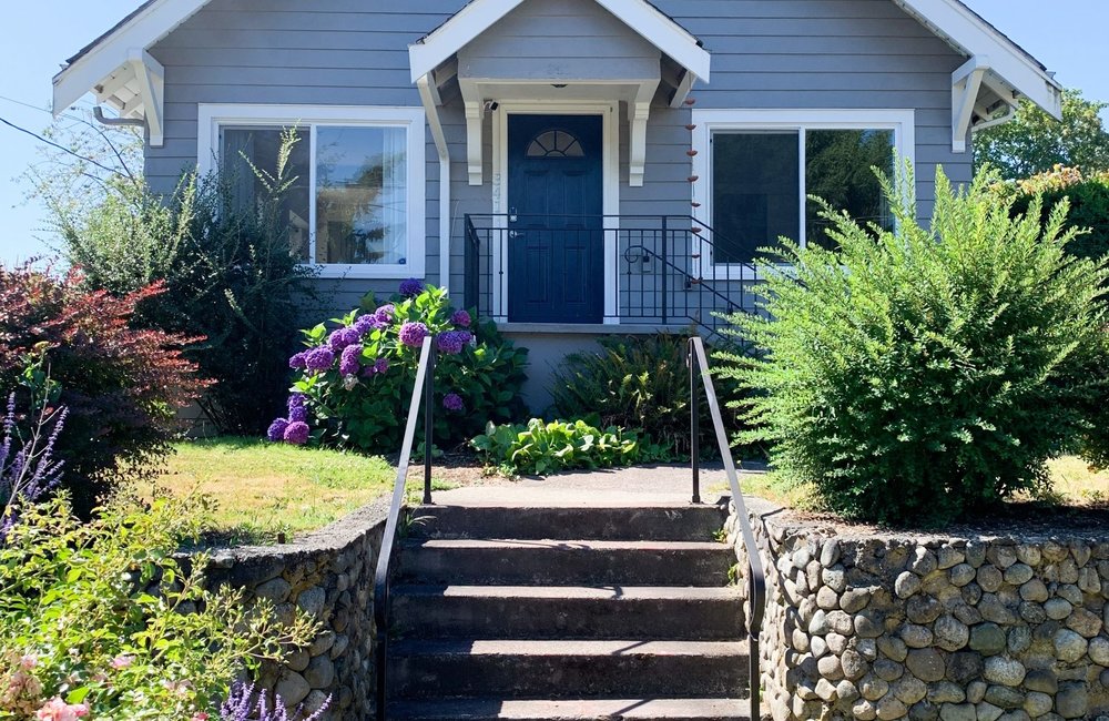 Silver Lake Bungalow