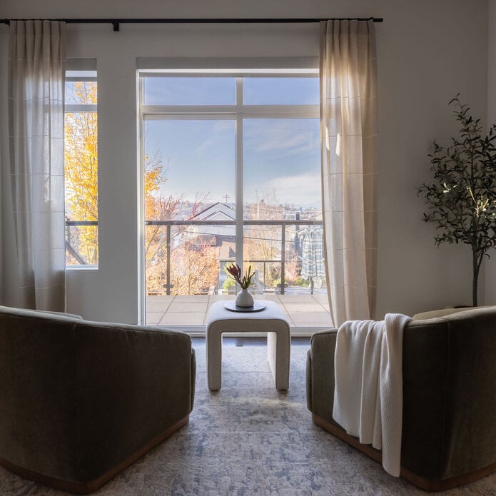 Soft Contemporary Eastlake Dining Room