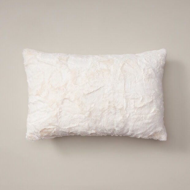 Dreamy Fur Pillow Cover