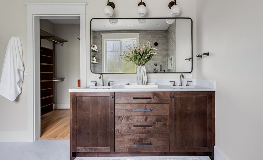Warm, Refined Primary Bath