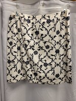 Talbots Talbots White w/ Blk Flowers Skirt (14)pre-owned