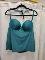 Green Swim Top XL(pre-owned)