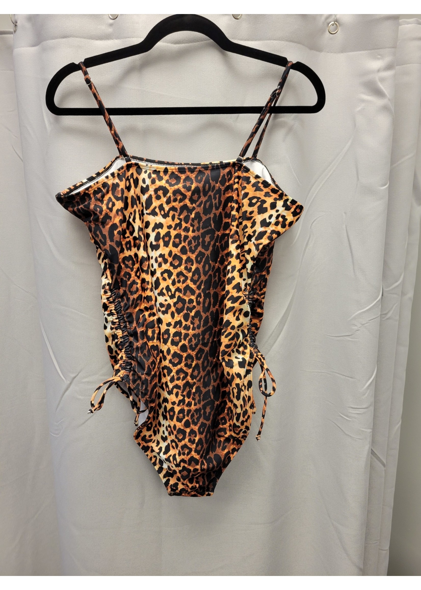 Leopard Print Swim one-piece 1XL(pre-owned)