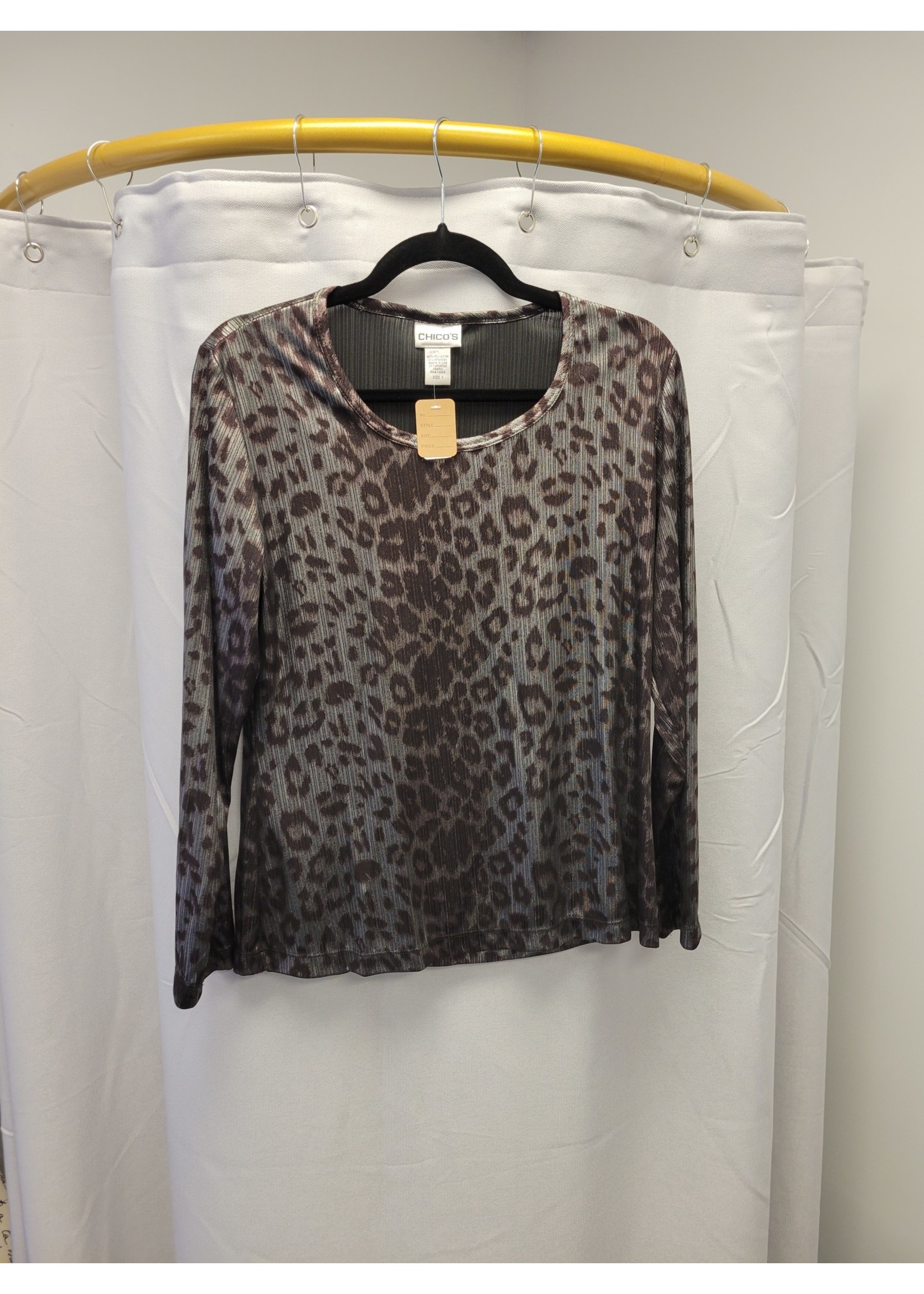 Chicos Chicos Plus Size Shiny Leopard Print (1X)pre-owned