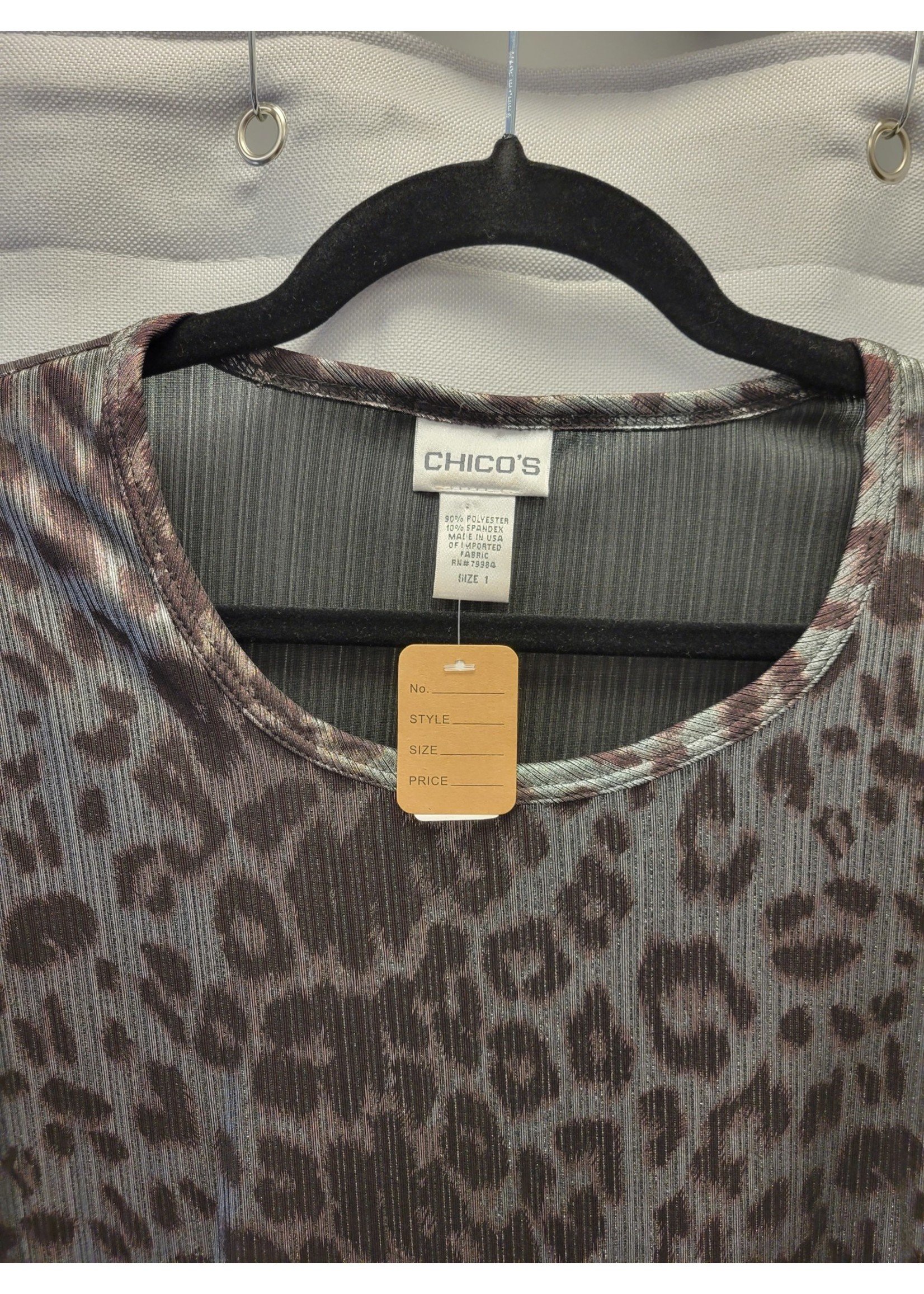 Chicos Chicos Plus Size Shiny Leopard Print (1X)pre-owned