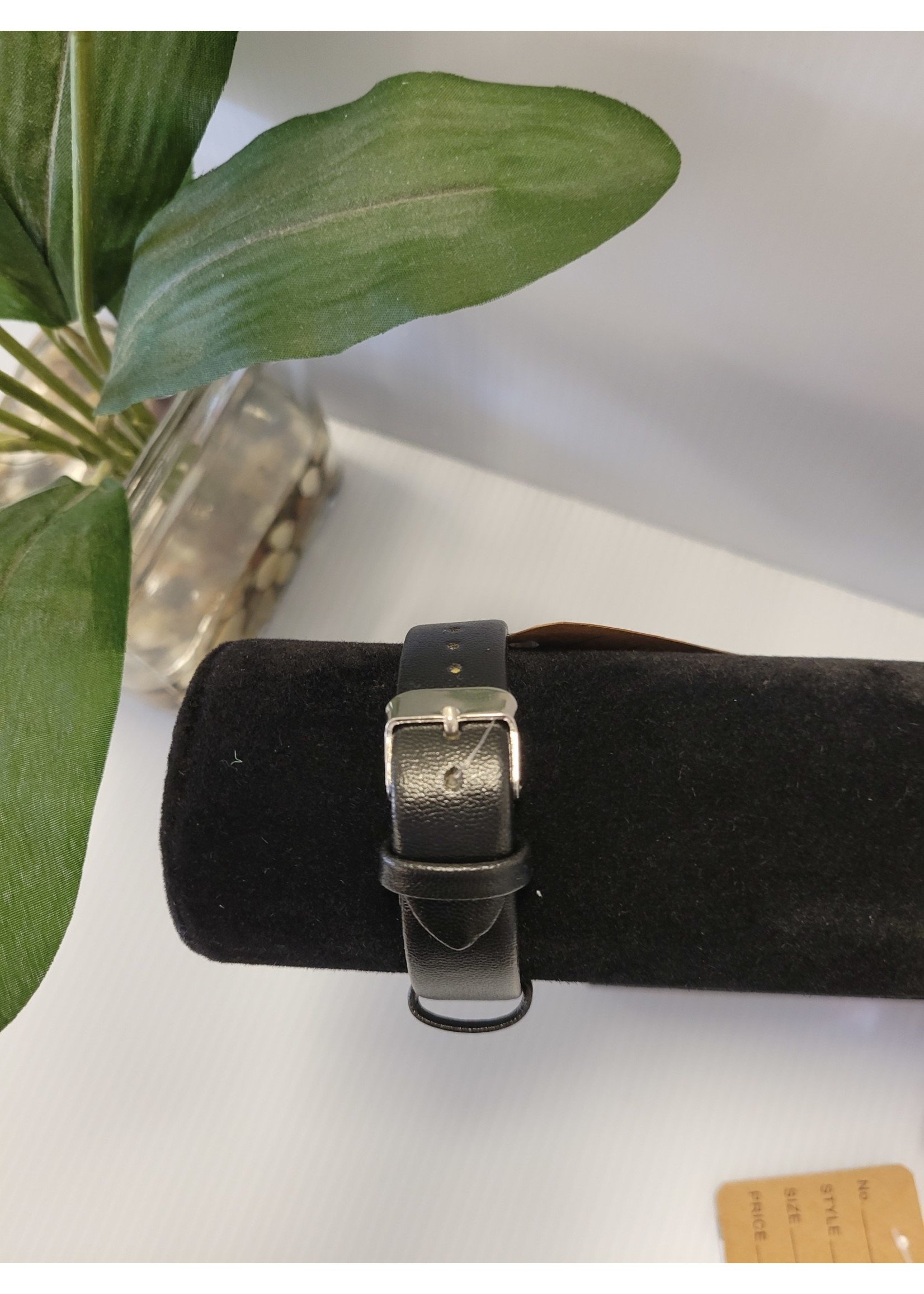 Leather Band Quartz